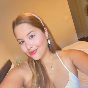 Meet your Posher, Katherine